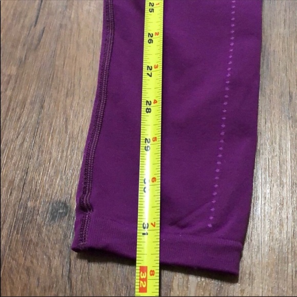 Gym Shark Leggings - Picture 3 of 3